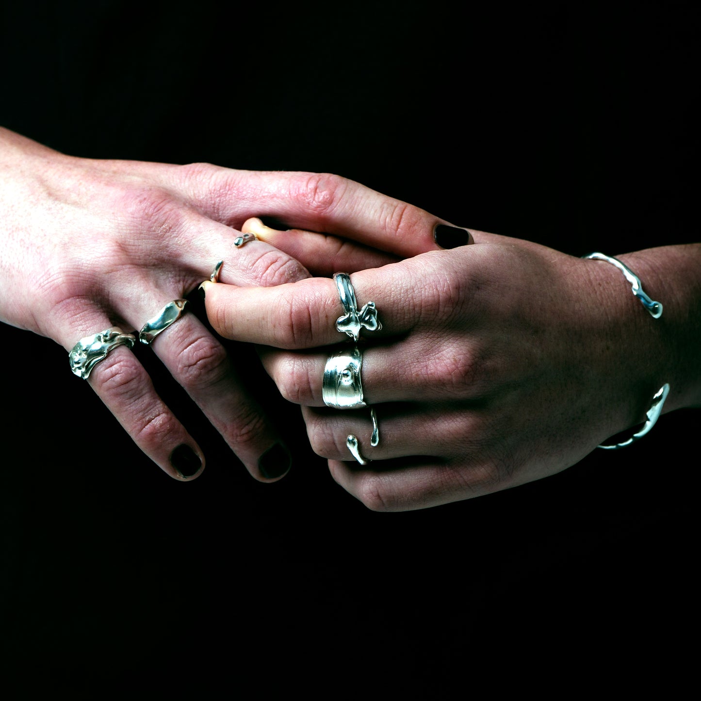 ANILLO ABSTRACT