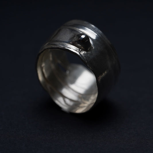 ONE DROPLET RING